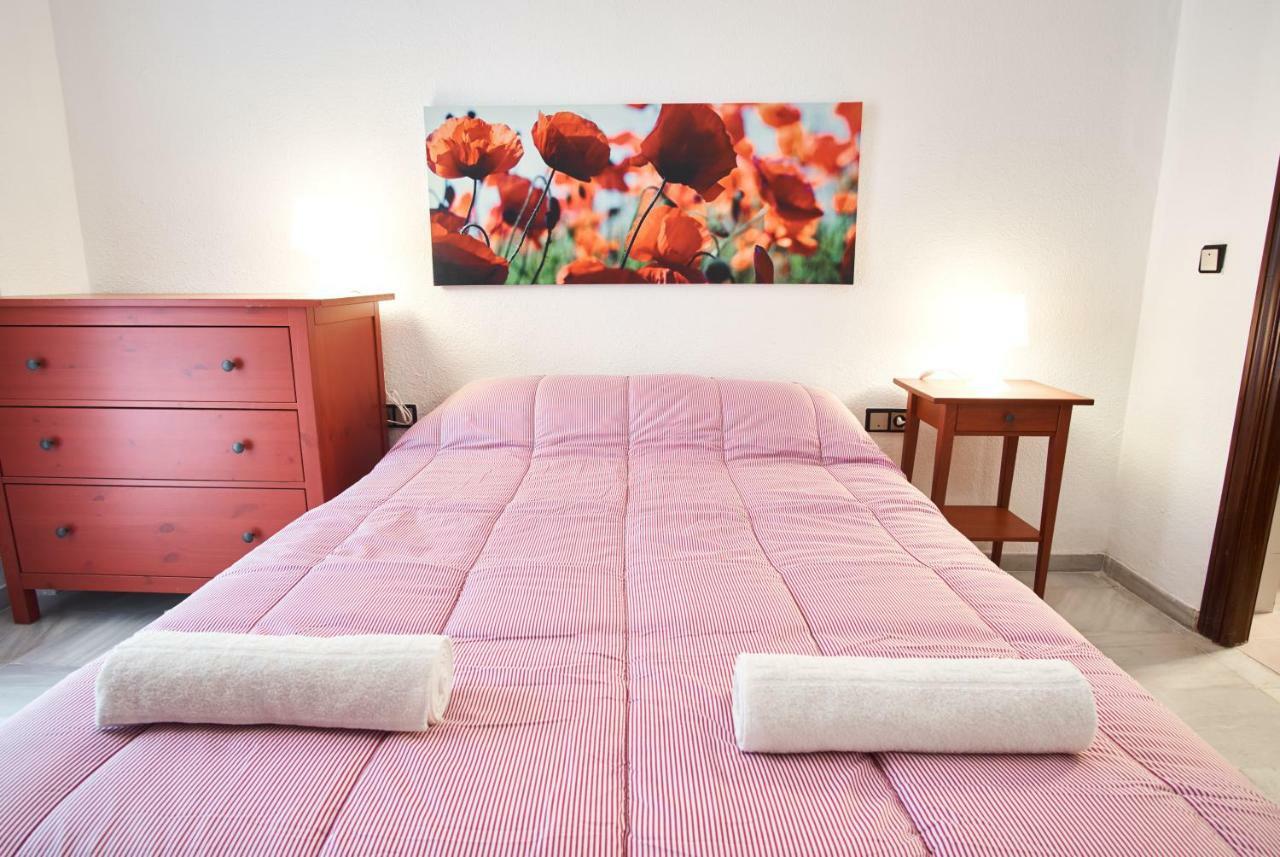 Pureza Oasis Suite Севиля Екстериор снимка