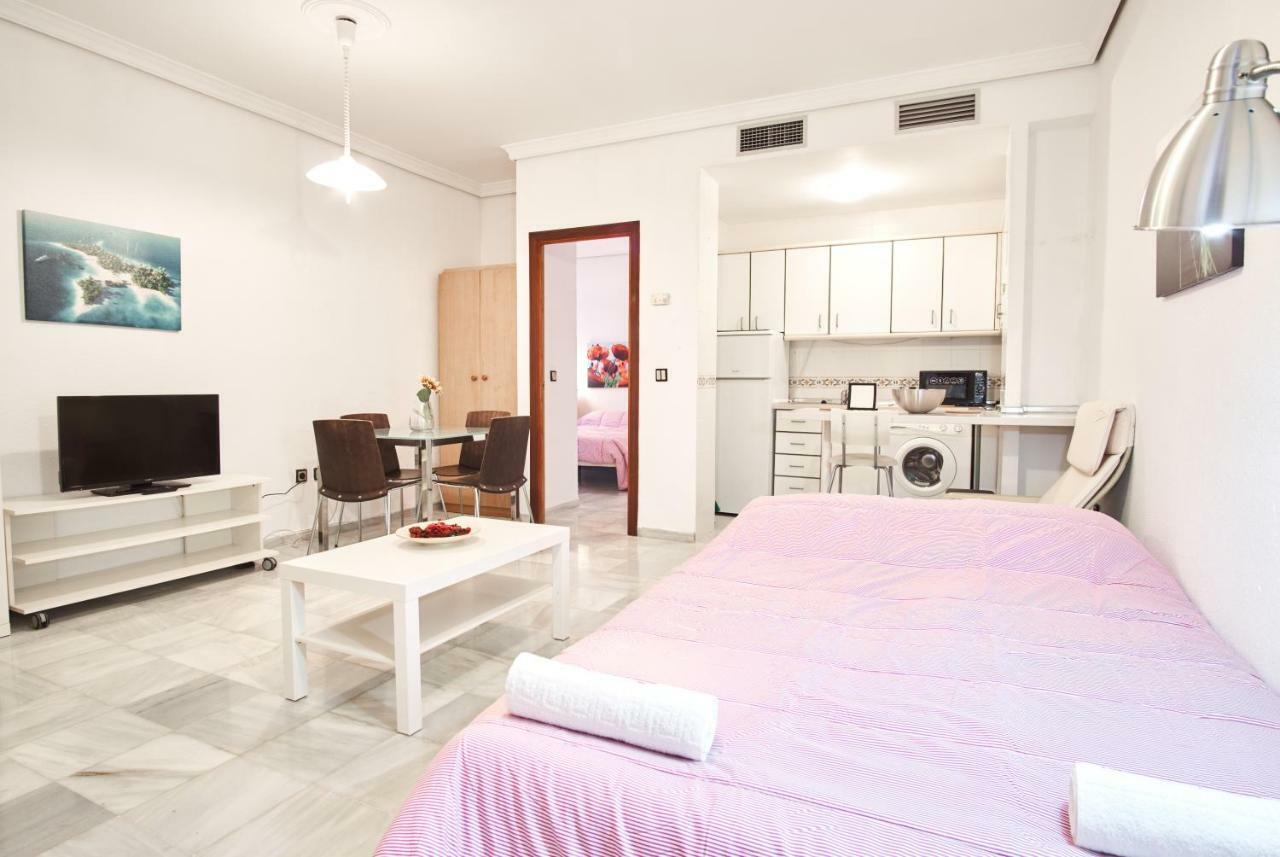 Pureza Oasis Suite Севиля Екстериор снимка